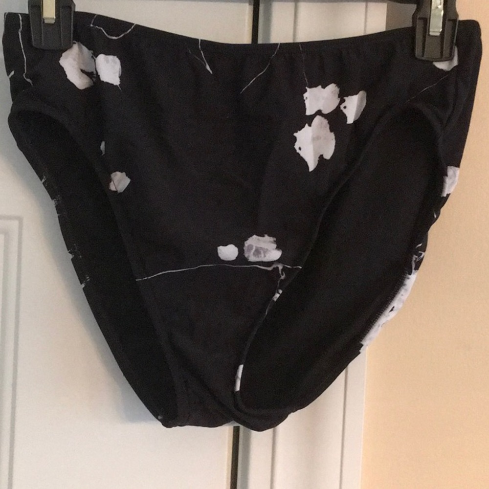 Swimsuit - Picture 2 of 2